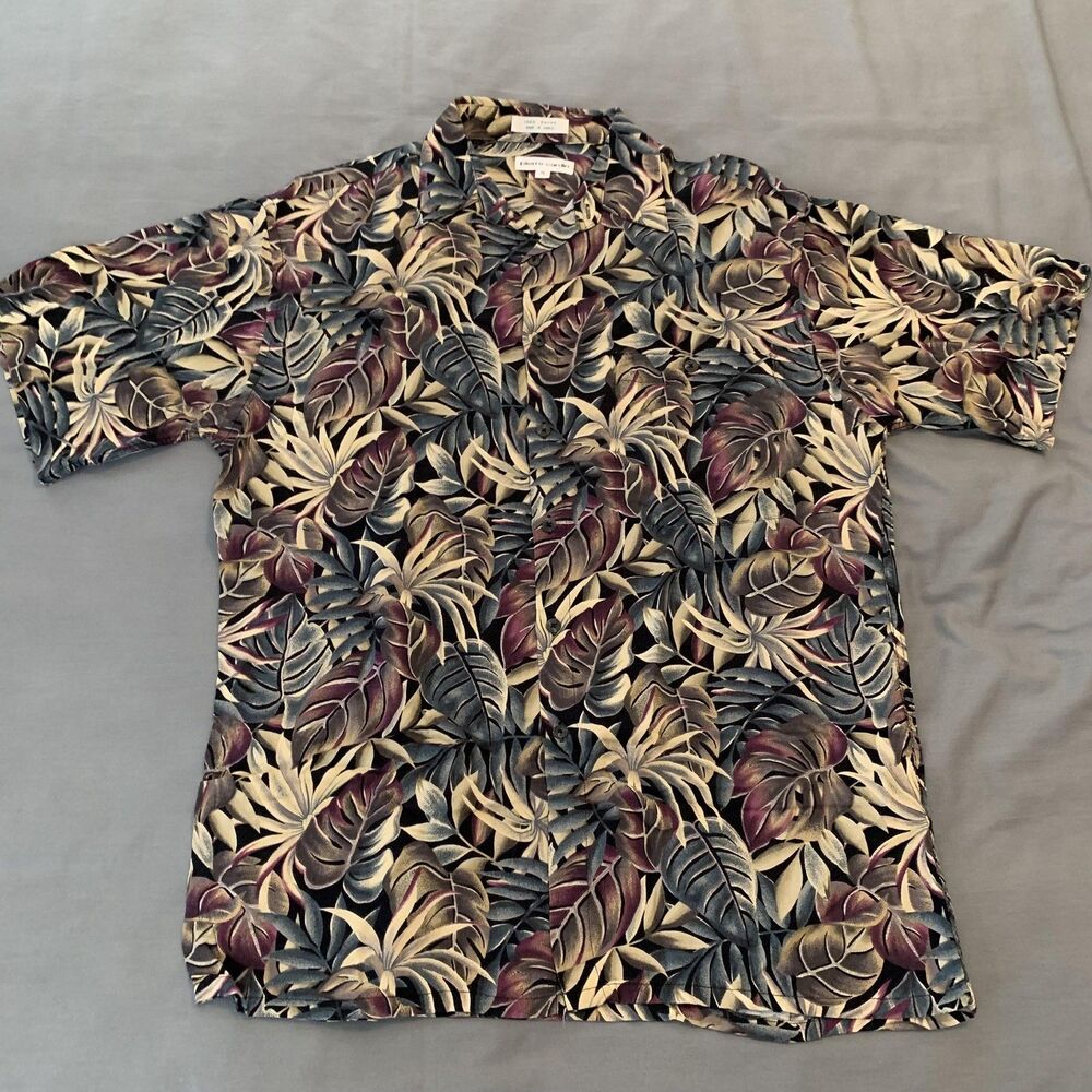 Vintage Pierre‎ Cardin Shirt Mens Medium Leaf Print Button Up Rayon 90s